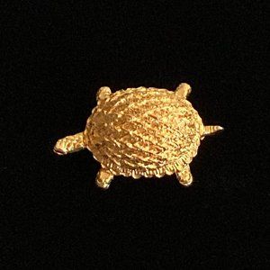 Vintage Gold Tone Turtle Brooch